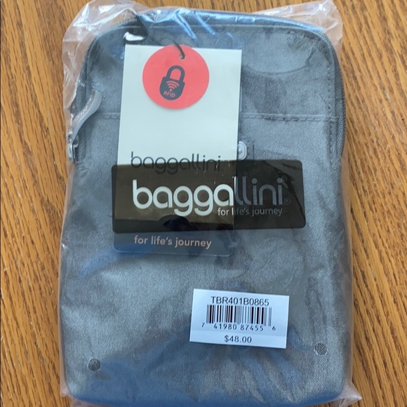 Baggallini crossbody bag - Picture 1 of 11